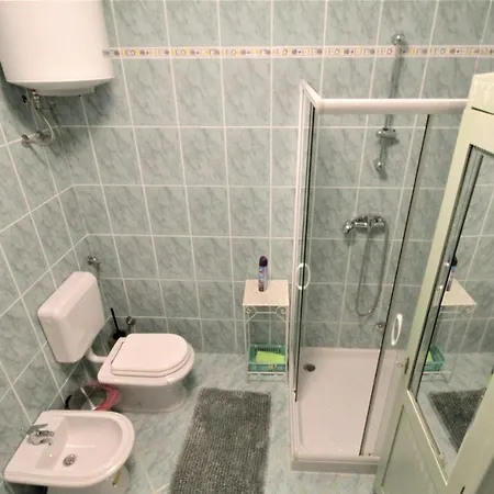 Istriana Crveni Vrh